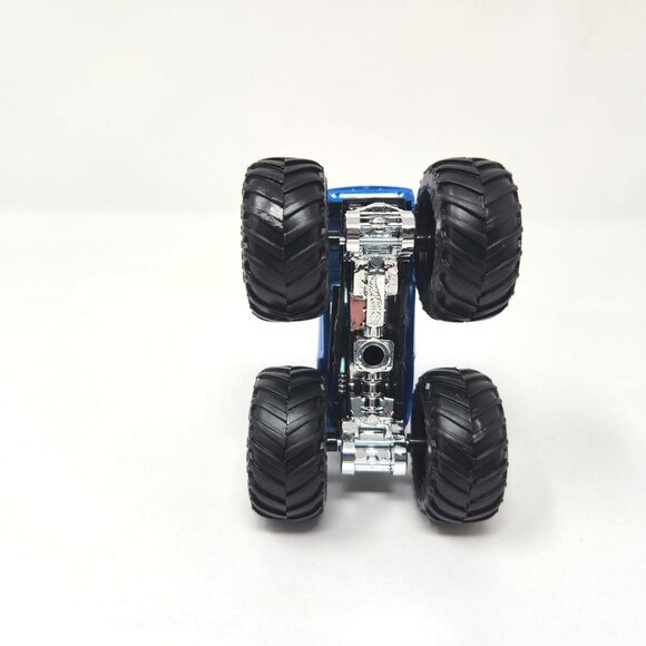 Hot Wheels Monster Trucks Rodger Dodger 1:64 2021 (c) - Picture 7 of 7